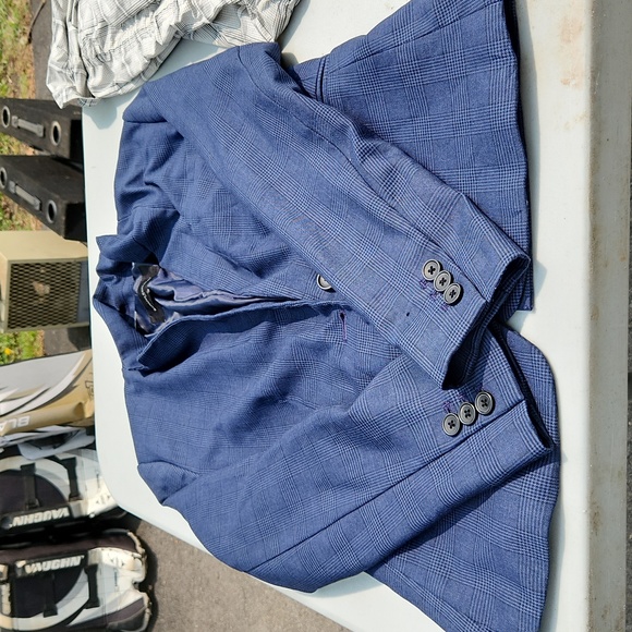 Blazer - Picture 1 of 5